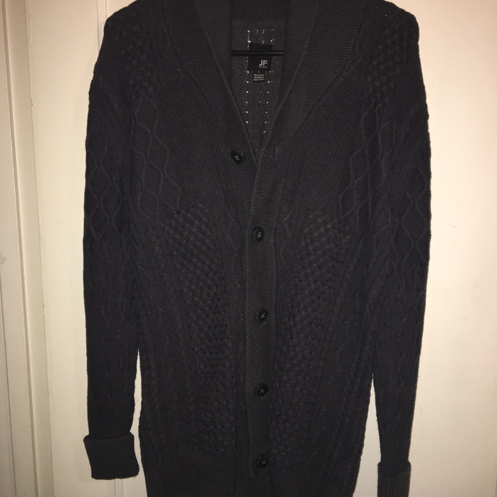 Cardigan sweater